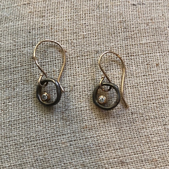 Sundance Earrings - Picture 2 of 5